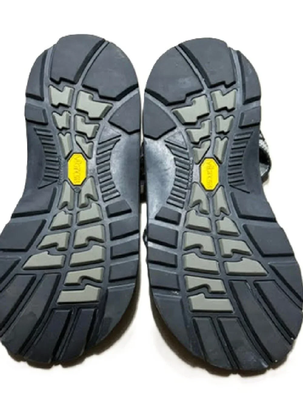Chaco Men's Z/1 Classic Hiking/Water Outdoor Sandal US 8 BM1